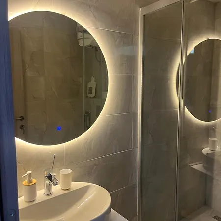 Square Vanilla * Skopje