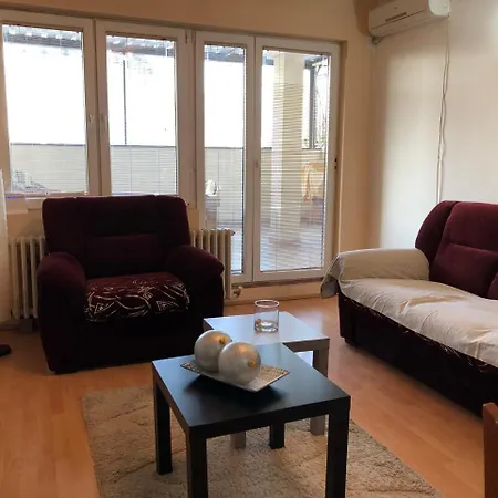 Apartament Square Vanilla *