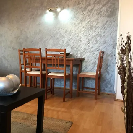 Square Vanilla Apartament *