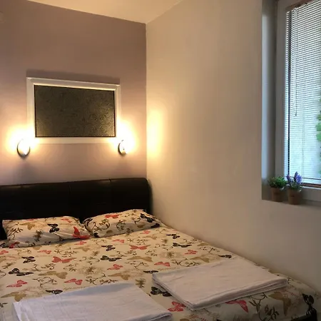 Square Vanilla Apartament Skopje