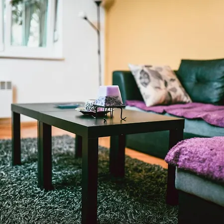 Apartament Square Vanilla *