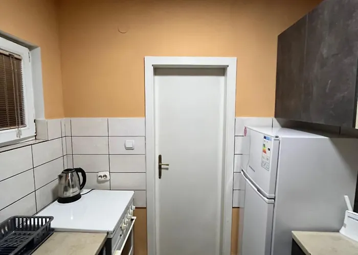 Apartment Square Vanilla