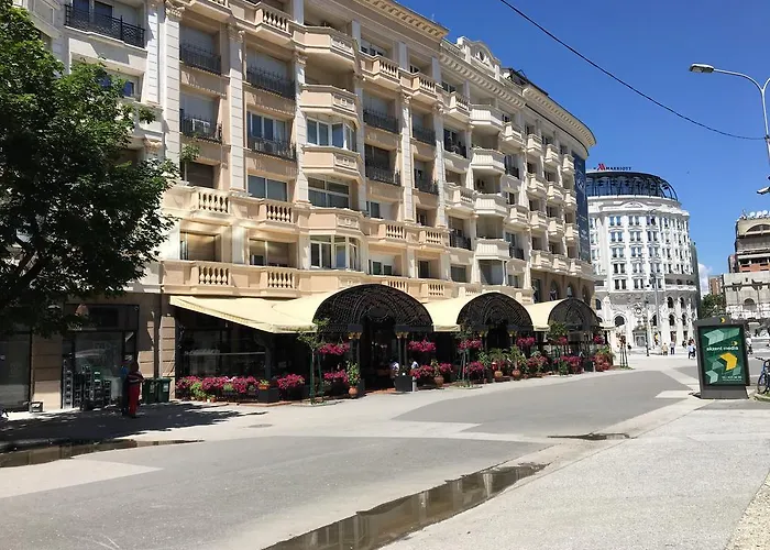 Apartment Square Vanilla