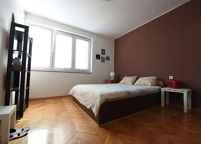 Apartment Square Vanilla