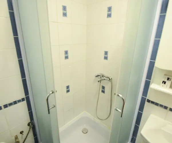 Apartment Square Vanilla